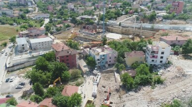 Üsküdar’da riskli binaların yıkımı havadan görüntülendi