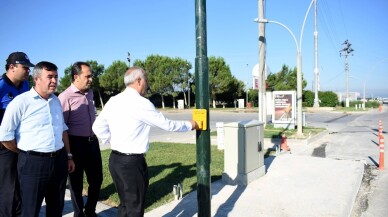 Yenişehir’de bas-geç trafik ışıkları hizmete başladı