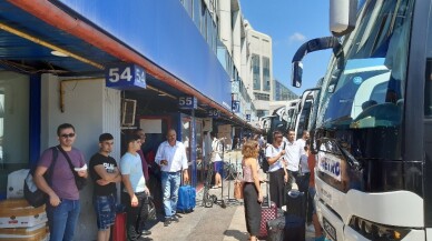 15 Temmuz Demokrasi Otogarı’nda arefe günü yaşanan yoğunluk havadan görüntülendi