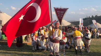 Balıkesir tanıtım çadırına Malazgirt’te büyük ilgi