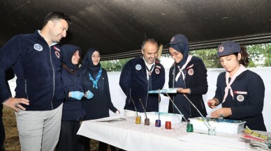 Başkan Aktaş izcilik kampında