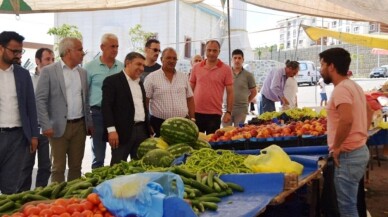 Başkan pazarı ziyaret etti, vatandaşın yüzü güldü