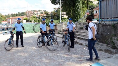 Beykoz sahillerinde bisikletli zabıtalar iş başında