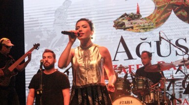 Beyoğlu’nda 30 Ağustos Zaferi konserle kutlandı