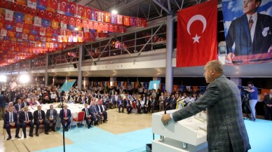 Cumhurbaşkanı Erdoğan: "Piyasadaki canlanma ivme kazanacaktır"