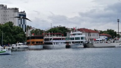 Erdek’te yüzer restoranlar yer arıyor