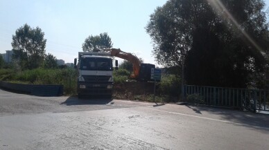 İzmit Belediyesi ilçeye yeni yollar kazandırıyor