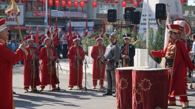 Mustafakemalpaşa’da 97. yıl coşkusu