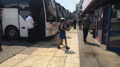 Tatilin son gününde Esenler Otogarında sakinlik havadan görüntülendi