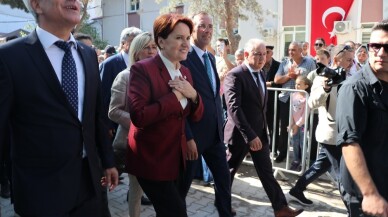 Akşener, Susurluk’un kurtuluşu törenlerine katıldı