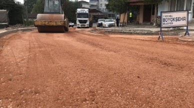 Büyükşehir’den Tavşantepe’de yol yenileme çalışması