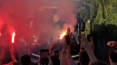 Galatasaray derbi için yola çıktı