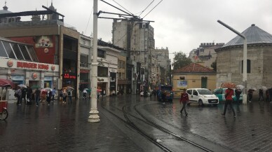 İstanbul’da beklenen yağış başladı