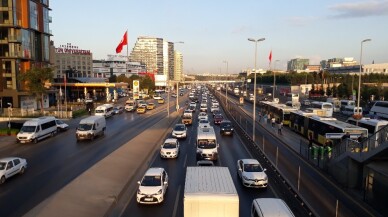 İstanbul’da okul trafiği yoğunluğu