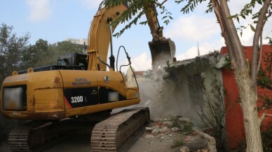 Kartal Belediyesi’nden yıkılacak binalara ‘asbestten temizleme’ şartı