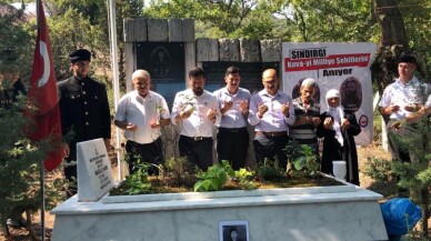 Makbule Efe ve Akıncı mezarı başında anıldı