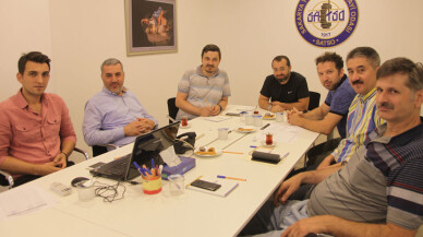 'Okul alışverişlerimizi yerel tüccarımızdan yapalım'