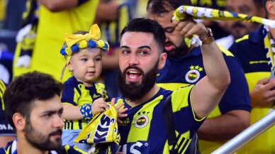 Süper Lig: Fenerbahçe: 1 - Trabzonspor: 0 (Maç devam ediyor)