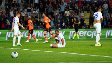 Süper Lig: Medipol Başakşehir: 2 - Çaykur Rizespor: 0 (İlk yarı)