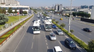 TEKNOFEST nedeniyle Atatürk Havalimanı çevresinde trafik yoğunluğu oluştu