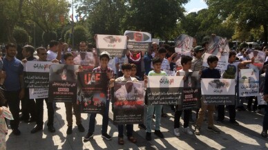 Yemenliler BAE’nin saldırılarını protesto etti