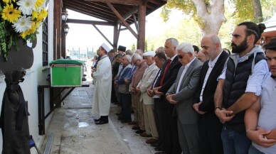 Başkan Babaoğlu’nun teyzesi son yolculuğuna uğurlandı