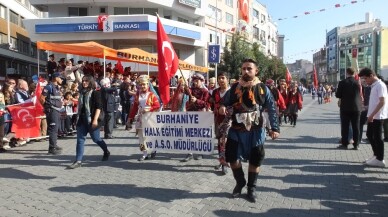 Burhaniye’de Cumhuriyet Coşkusu