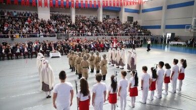 Cumhuriyet Bayramı Bayrampaşa’da coşkuyla kutlandı