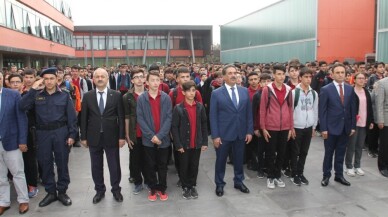 Gebze’de bayrak töreni