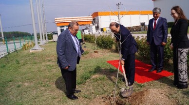 HasTavuk üretim tesislerinin kapılarını Japonya Başkonsolosluğuna açtı