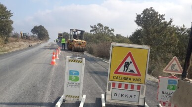 Kırsal mahallelerde yol bakım çalışması