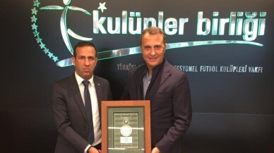 Kulüpler Birliği’nden Fikret Orman’a plaket