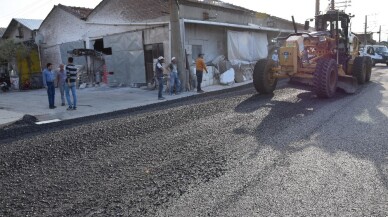 Marangozlar Sitesi ile Çay Deresinde asfalt çilesi bitiyor