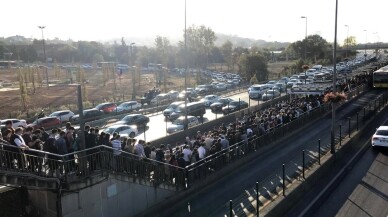 Metrobüsten yıllık 165 milyon dolar gelir elde ediliyor