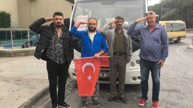 Sarıyerli minibüsçülerden Barış Pınarı Harekatı’na destek