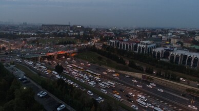 15 Temmuz Şehitler Köprüsü’nde trafik yoğunluğu drone ile görüntülendi