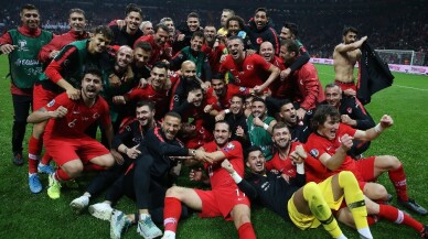 2020 Avrupa Futbol Şampiyonası Elemeleri H Grubu 9. maçında Türkiye, İzlanda ile berabere kalarak adını Avrupa Şampiyonası’na yazdırmayı garantiledi.