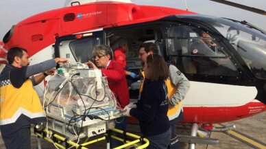 Ambulans uçak prematüre bebek için havalandı