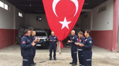 Balıkesirli itfaiyeciler göreve dua ile başlıyor