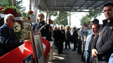 Eski Dışişleri Bakanı Mümtaz Soysal son yolculuğuna uğurlandı