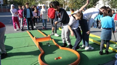 Eyüpsultanlı çocuklar Mini Golfle buluştu