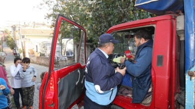 Gebze Zabıtasından gürültülü satışa izin yok