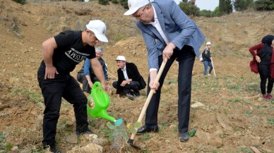 Karacabey’de binlerce fidan toprakla buluştu