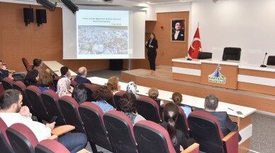 Kartepe’de kamuda etiğin önemi semineri