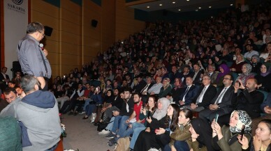 SAÜ’de ’Sözün Özü’ konferansı gerçekleşti