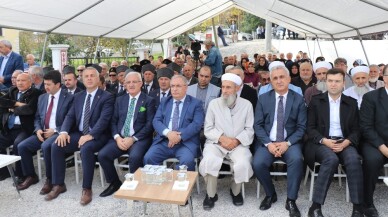 Şehit Kaymakam Safitürk vefatının 3. yıl dönümünde mezarı başında anıldı