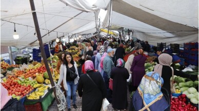 Sultangazililer taşınan Çarşamba Pazarı kararından memnun