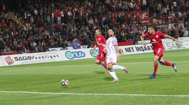 TFF 1. Lig: Balıkesirspor: 0 Altınordu: 0