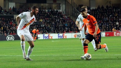 UEFA Avrupa Ligi: M. Başakşehir: 0 - Roma: 3 (İlk yarı)