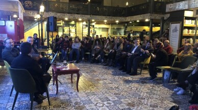 Üsküdar’da Kemençe Ustası Derya Türkan konser verdi